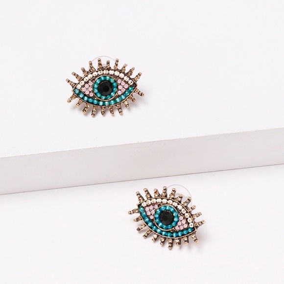 2/$20! Gold/Blue Evil Eye Beaded Stud Earrings - Picture 3 of 6
